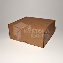 18.5 x 18 x 8 cm - kartona kastes