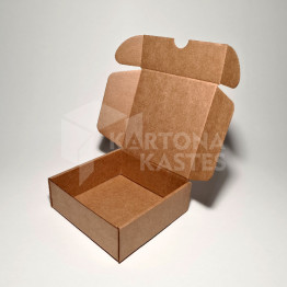 13.5 x 13.5 x 5 cm - kartona kastes