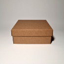 19 x 19 x 8 cm - Kartona kastes ar vāku