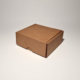 12 x 12 x 5 cm - kartona kastes