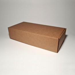 33 x 15.5 x 7.5 cm - kartona kastes