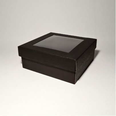 19 x 19 x 8 cm - Kartona kastes ar vāku